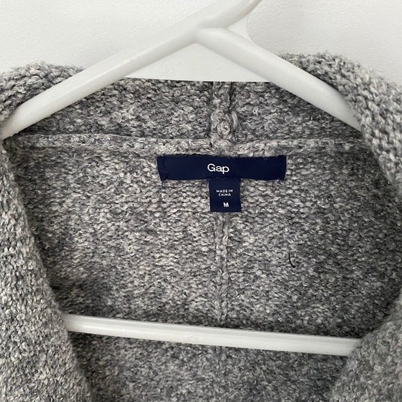 Gap Gray Sweater Jacket Sz. M - Picture 3 of 4